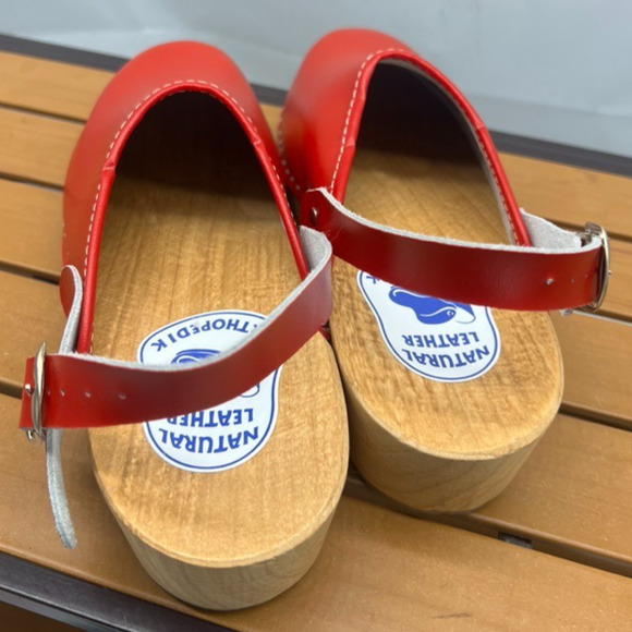 New Red ORTHOPEDIK Natural Leather Swedish Wood Clogs Mules 39 EU 8.5 US - Picture 5 of 9
